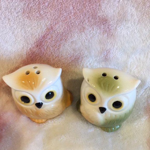 Owl Salt & Pepper Shaker Set of Two NWT ceramic - Picture 2 of 9